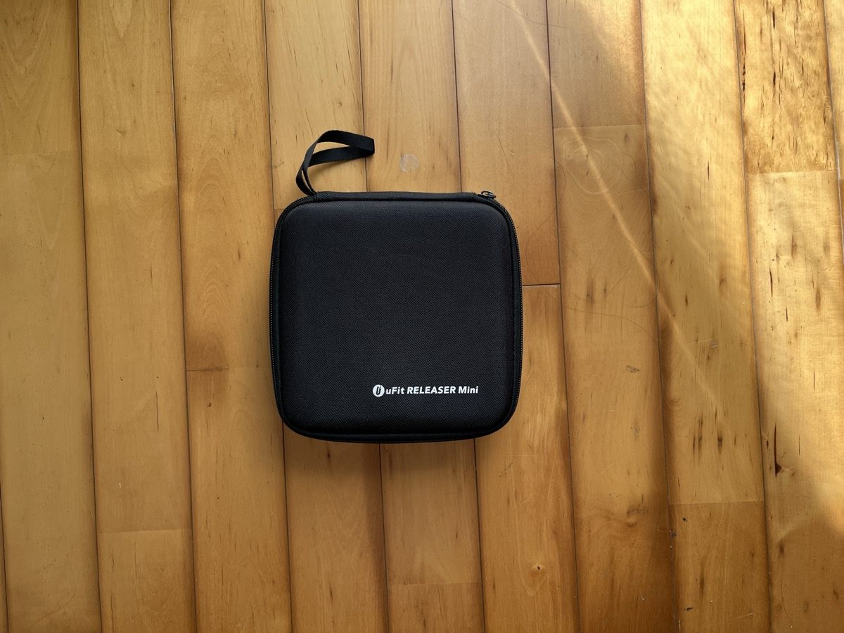 uFit RELEASER Miniの専用ケース(実物)